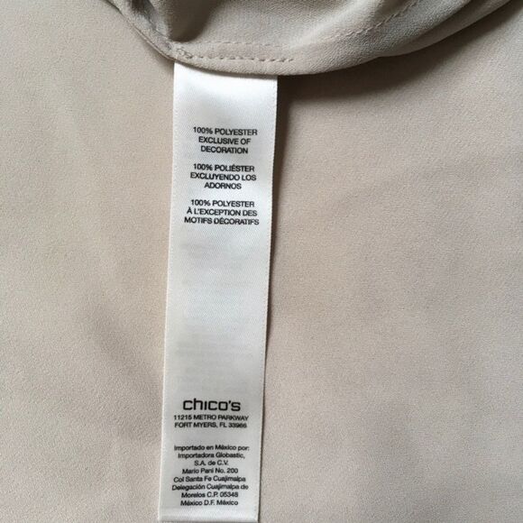 Chico’s Preppy Beaded Sleeveless Beige Top Blouse size 1 - Picture 5 of 6